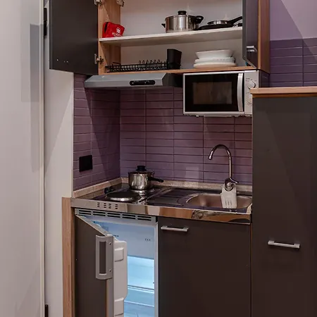 Penzion Helle Hus - 4 Min To Metro, Modern & Quiet, Direct To Colosseum